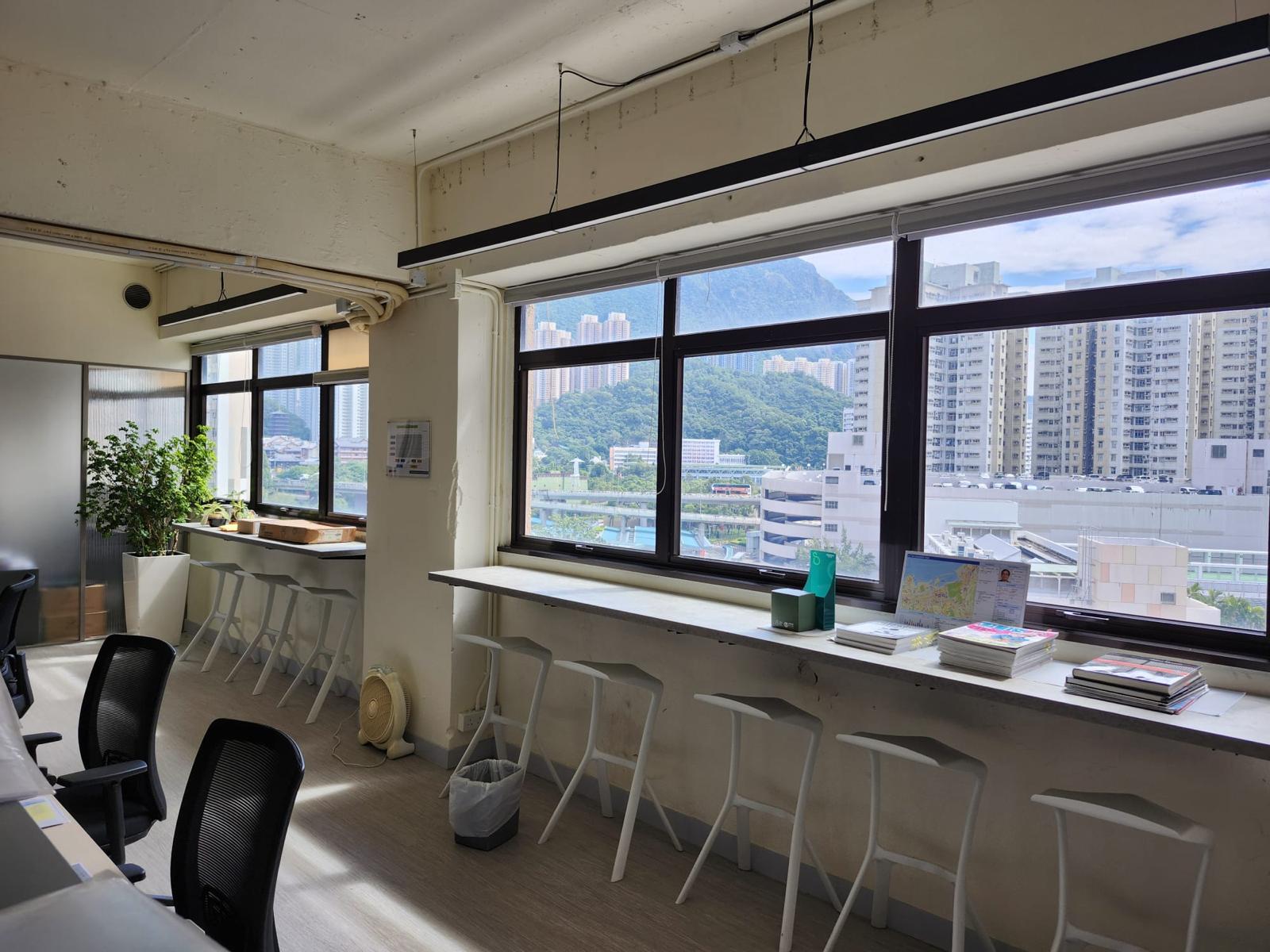 Sun Control Solution for Workplace